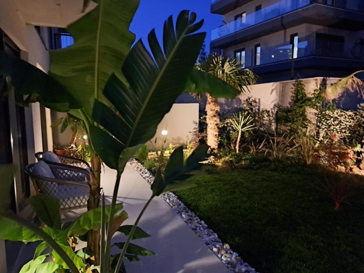 Apartment With Private Pool Split Dış mekan fotoğraf