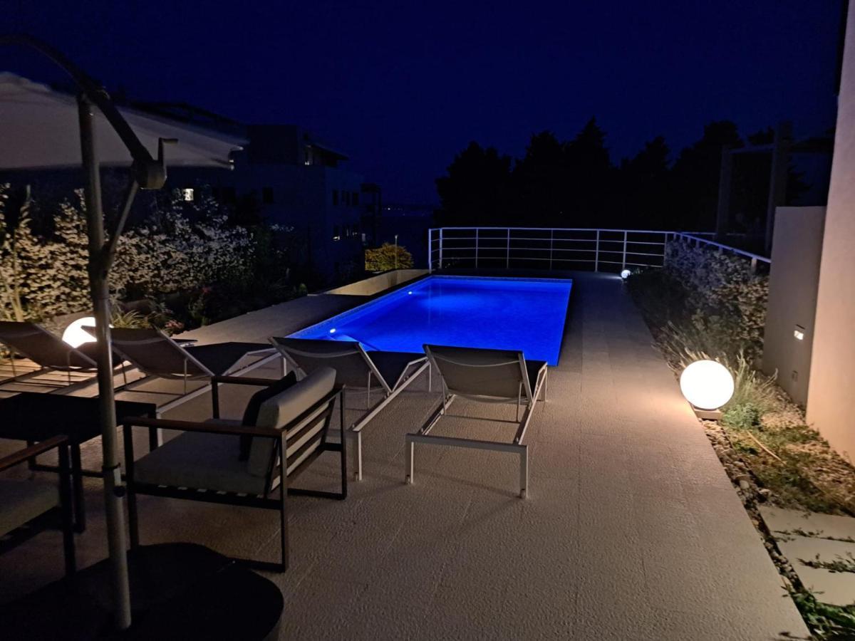 Apartment With Private Pool Split Dış mekan fotoğraf